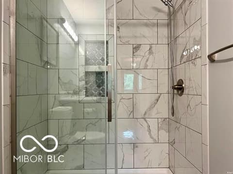 Photo of 9369 S Pointe Lasalles Drive, Bloomington, IN