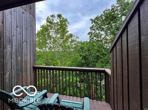 Photo of 9369 S Pointe Lasalles Drive, Bloomington, IN