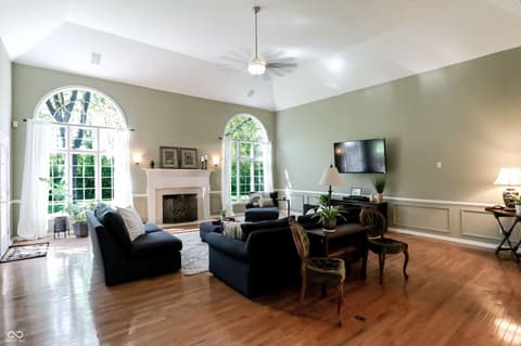 Living room at 2835 Towne Drive, Carmel, IN