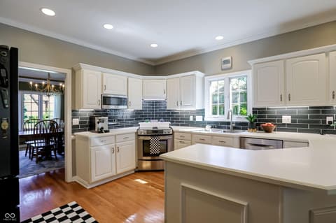 Kitchen at 2835 Towne Drive, Carmel, IN