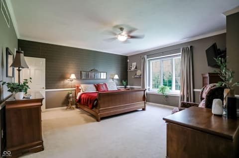Primary bedroom at 2835 Towne Drive, Carmel, IN