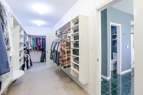 Walk In Closets — 2835 Towne Drive, Carmel, IN