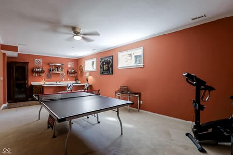 Bonus room at 2835 Towne Drive, Carmel, IN