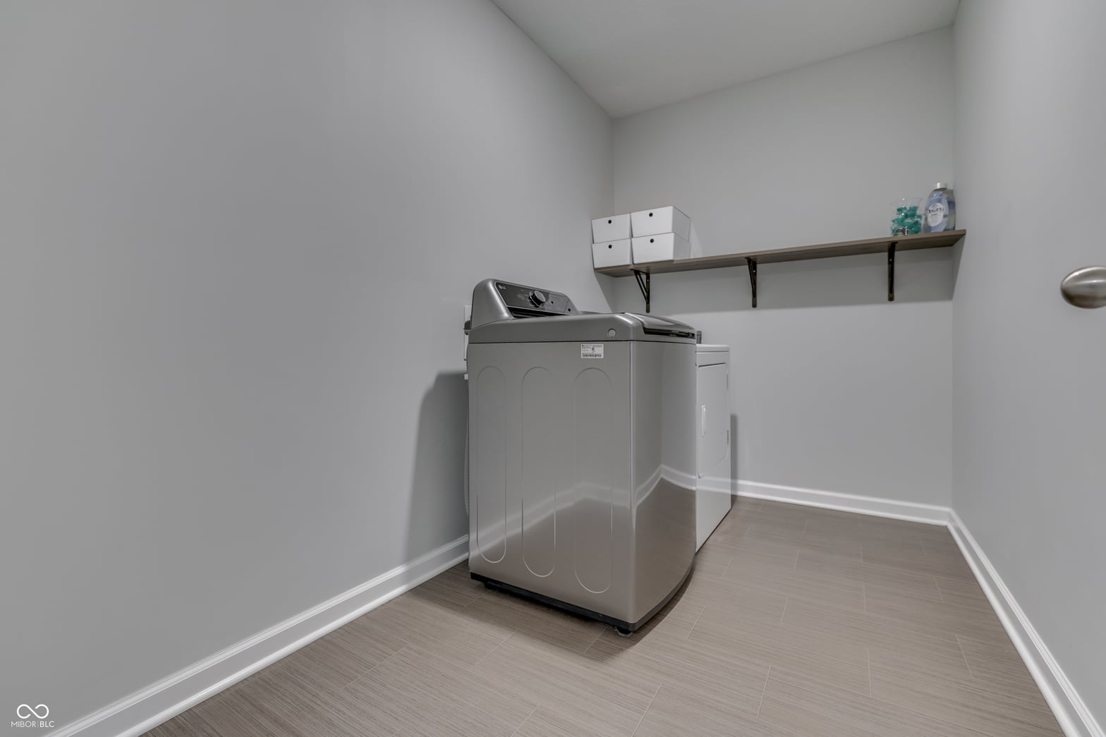 Photo 42