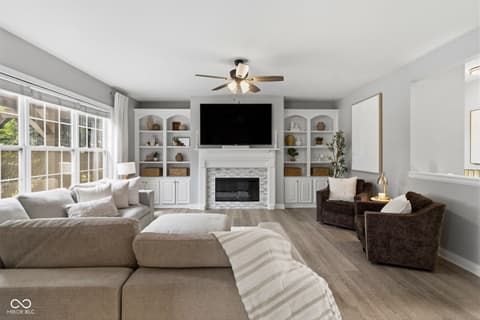 Photo of 16337 Stonewolf Boulevard, Noblesville, IN
