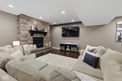 Photo of 16337 Stonewolf Boulevard, Noblesville, IN