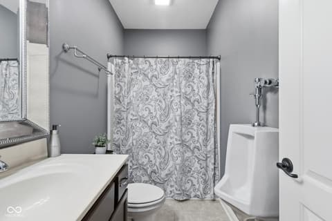 Photo of 16337 Stonewolf Boulevard, Noblesville, IN