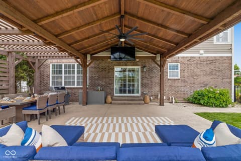 Photo of 16337 Stonewolf Boulevard, Noblesville, IN