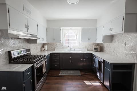 Photo of 5916 E Pleasant Run Parkway North Drive, Indianapolis, IN