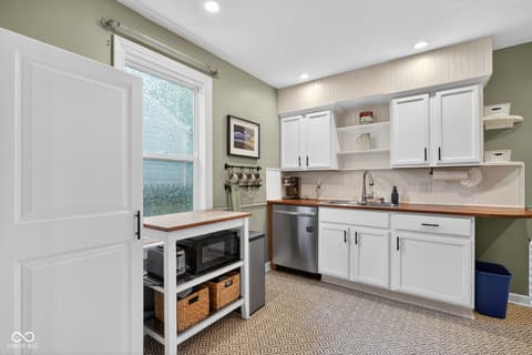 Photo of 5118 Rosslyn Avenue, Indianapolis, IN
