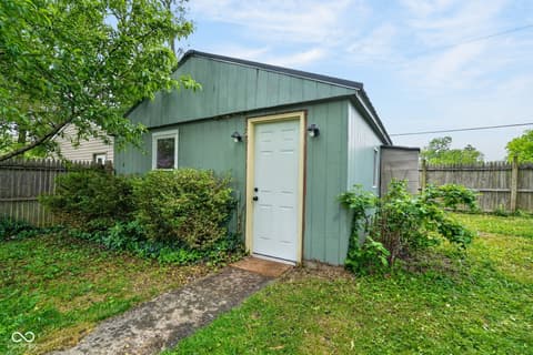 Photo of 5118 Rosslyn Avenue, Indianapolis, IN