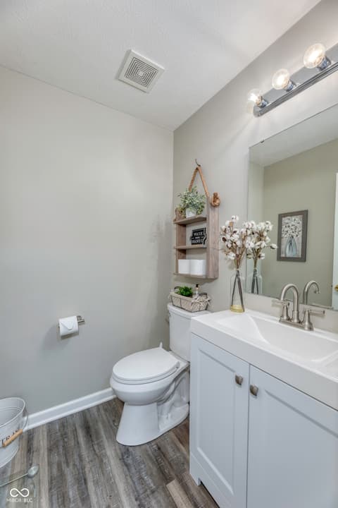 Photo of 9705 Lenwood Street, Fishers, IN