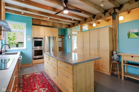 Photo of 7070 S 650 W, Columbus, IN