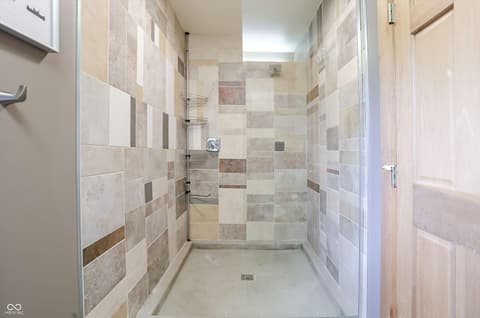 Photo of 7070 S 650 W, Columbus, IN