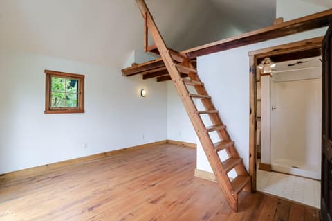 Photo of 7070 S 650 W, Columbus, IN