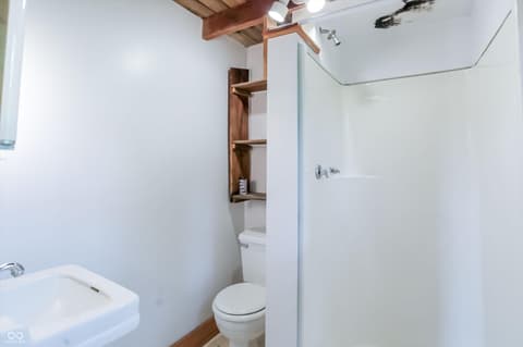 Photo of 7070 S 650 W, Columbus, IN