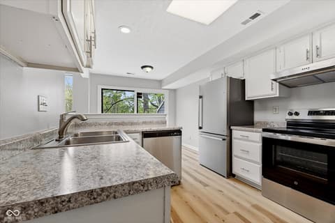 Photo of 4606 Stansbury Lane, Indianapolis, IN