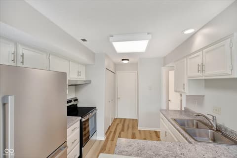 Photo of 4606 Stansbury Lane, Indianapolis, IN
