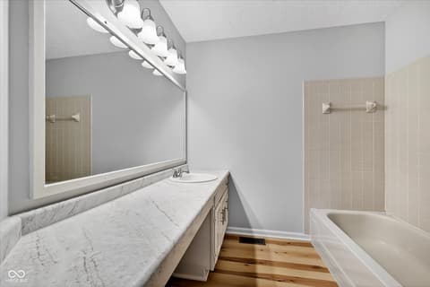 Photo of 4606 Stansbury Lane, Indianapolis, IN