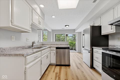 Photo of 4606 Stansbury Lane, Indianapolis, IN