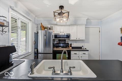 Kitchen at 445 Green Street, Tipton, IN