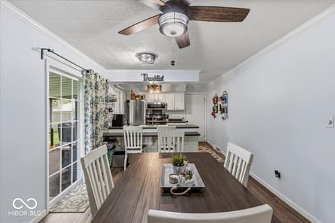 Dining room at 445 Green Street, Tipton, IN