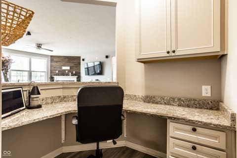 Photo of 6138 Crabapple Drive, Whitestown, IN
