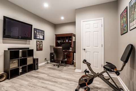 Photo of 6138 Crabapple Drive, Whitestown, IN