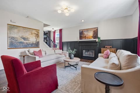 Family room at 89 Spring Lake Drive, Westfield, IN