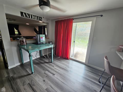 Dining room at 1321 Oakland Drive, Anderson, IN