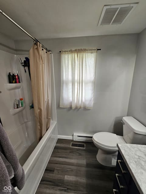 Bathroom at 1321 Oakland Drive, Anderson, IN