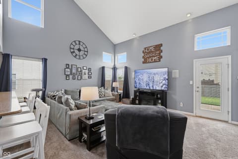 Photo of 611 Melrose Court, Greenfield, IN