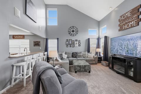 Photo of 611 Melrose Court, Greenfield, IN