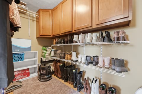 Photo of 611 Melrose Court, Greenfield, IN