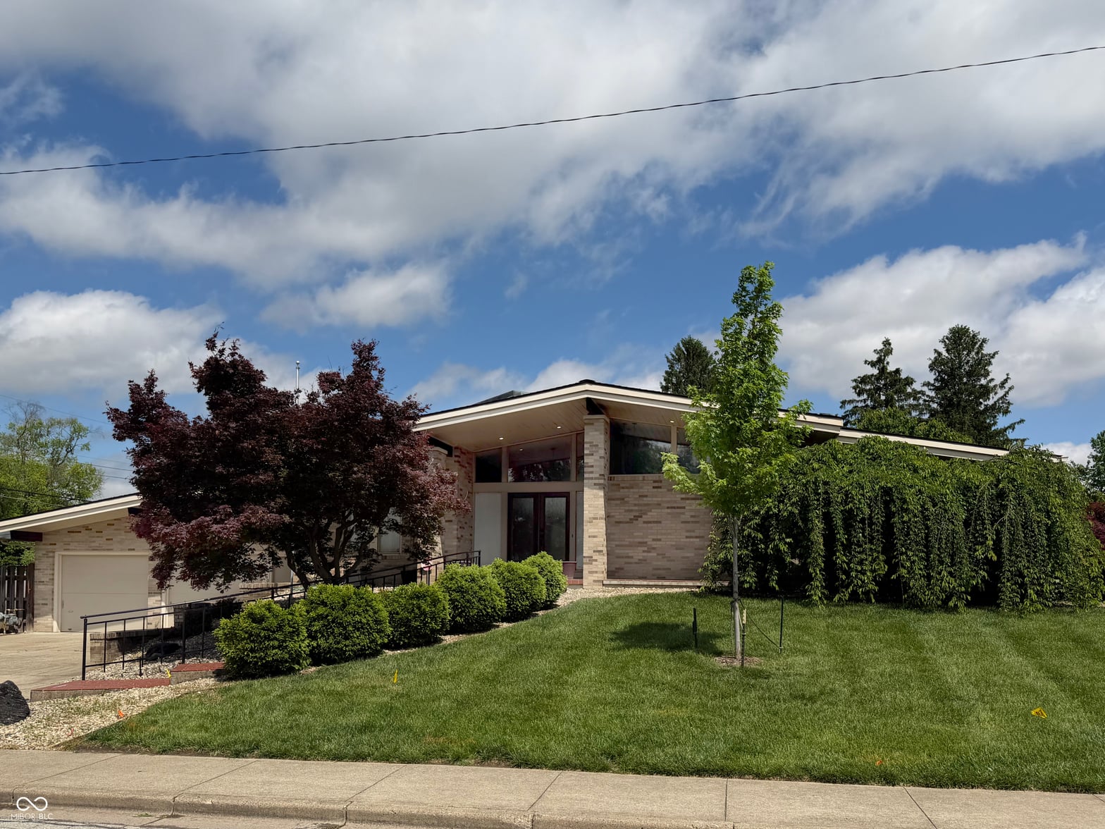 Photo of 760 27th Street, Columbus, IN