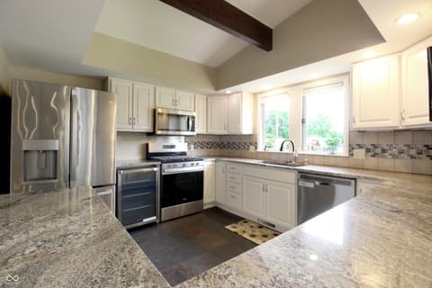 Photo of 760 27th Street, Columbus, IN