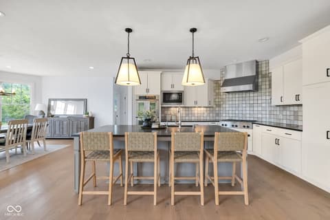 Photo of 11521 Willow Bend Drive, Zionsville, IN