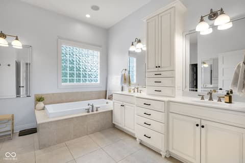 Photo of 11521 Willow Bend Drive, Zionsville, IN