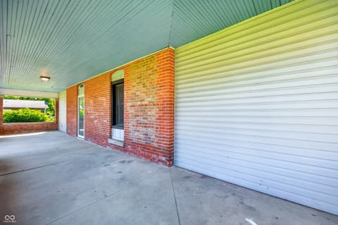 Photo of 601 W Pearl Street, Trafalgar, IN