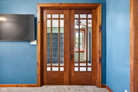 Photo of 601 W Pearl Street, Trafalgar, IN