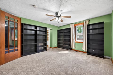 Photo of 601 W Pearl Street, Trafalgar, IN