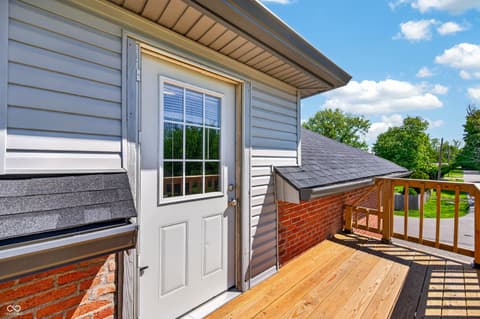 Photo of 601 W Pearl Street, Trafalgar, IN