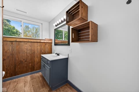 Photo of 601 W Pearl Street, Trafalgar, IN