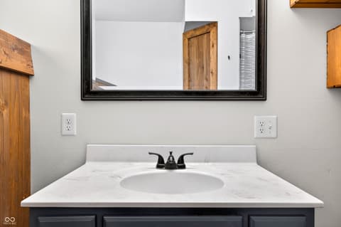 Photo of 601 W Pearl Street, Trafalgar, IN