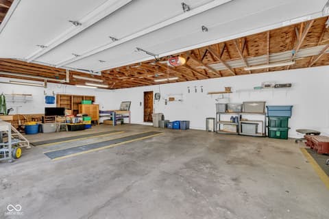 Garage at 4315 W US HIGHWAY 136, Crawfordsville, IN