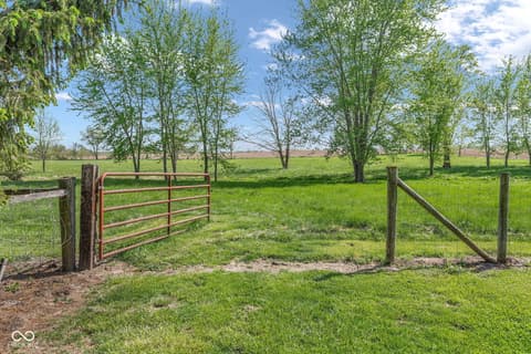 Fence — 4315 W US HIGHWAY 136, Crawfordsville, IN