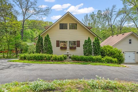 Photo of 4340 E Rembrandt Drive, Martinsville, IN