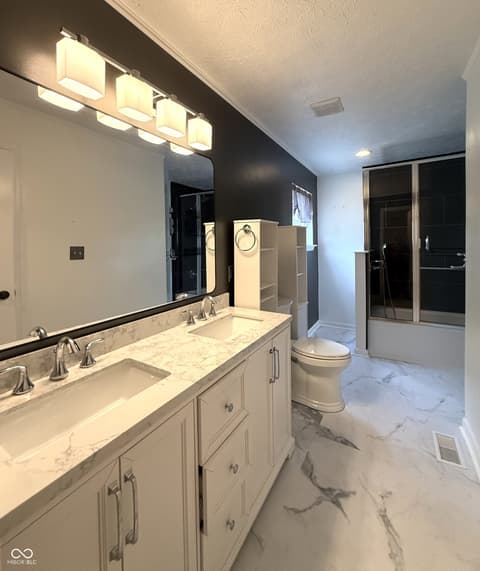 Primary bathroom at 6101 E Terhune Court, Camby, IN