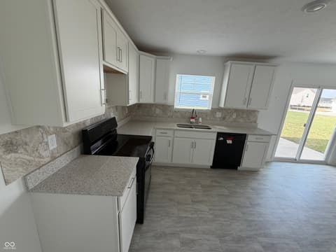 Photo of 6652 W Sailboat Drive, Greenfield, IN