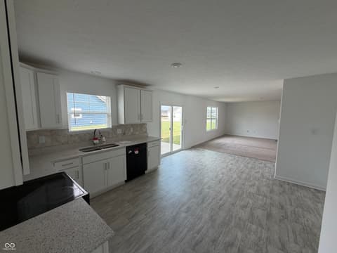 Photo of 6652 W Sailboat Drive, Greenfield, IN